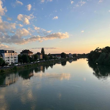 Le Petit Nid D'Yves Apartment Lagny-sur-Marne ภายนอก รูปภาพ
