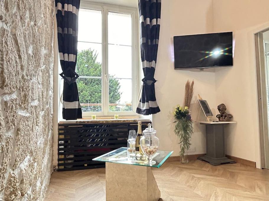 Le Petit Nid D'Yves Apartment Lagny-sur-Marne ภายนอก รูปภาพ