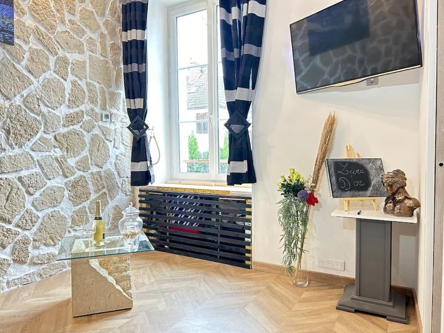 Le Petit Nid D'Yves Apartment Lagny-sur-Marne ภายนอก รูปภาพ